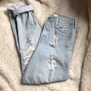 Light wash Boyfriend jeans